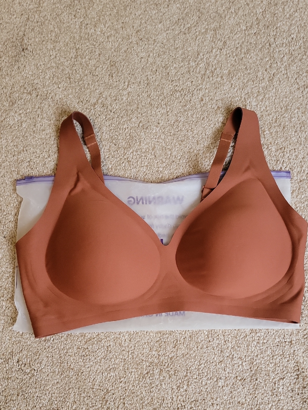 Seamless Deep V Wireless Bra - Coffee L